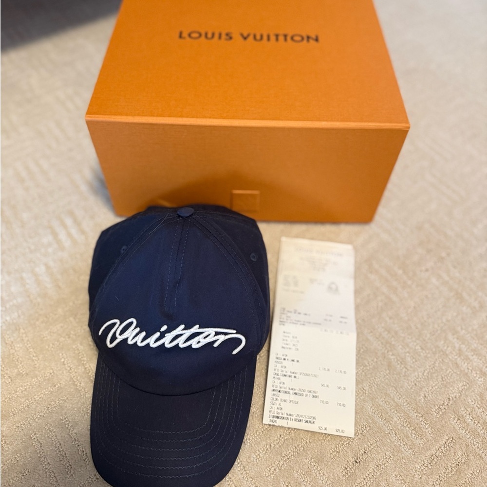 Louis Vuitton hat